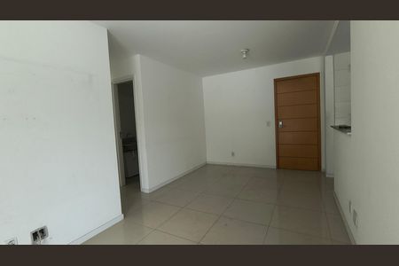 Apartamento à venda com 70m², 2 quartos e 1 vagaSala