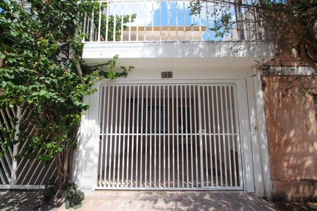 Casa à venda com 120m², 3 quartos e 1 vagaFachada