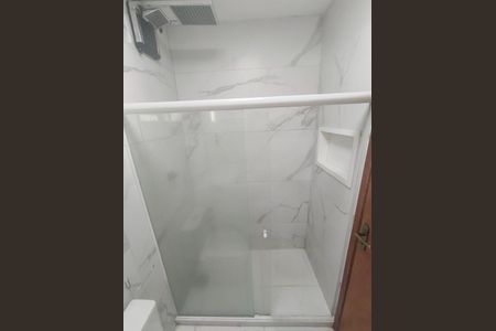 Banheiro de casa para alugar com 1 quarto, 78m² em Bernardo Kelner, Nova Iguaçu