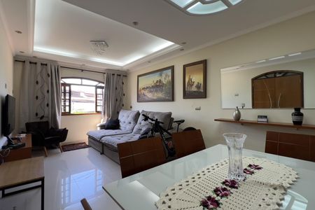 Sala de casa à venda com 3 quartos, 292m² em Jardim Santa Clara, Guarulhos