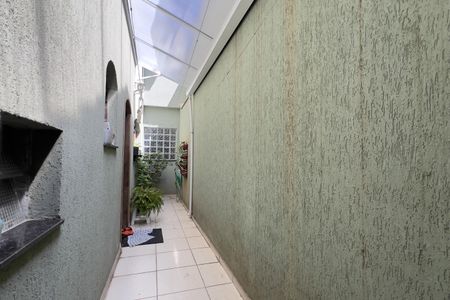 Casa para alugar com 292m², 3 quartos e 7 vagas Casa para alugar com 292m², 3 quartos e 7 vagasCozinha e Área de Serviço