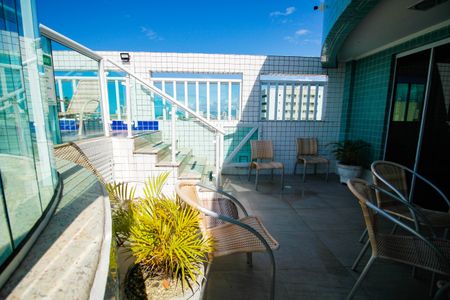 Apartamento para alugar com 62m², 2 quartos e 1 vaga Apartamento para alugar com 62m², 2 quartos e 1 vagaÁrea comum - Piscina