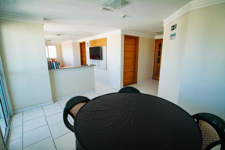 Apartamento para alugar com 62m², 2 quartos e 1 vaga Apartamento para alugar com 62m², 2 quartos e 1 vagaSala de Jogos