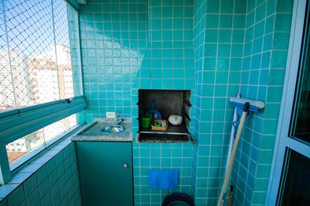 Apartamento para alugar com 62m², 2 quartos e 1 vaga Apartamento para alugar com 62m², 2 quartos e 1 vagaVaranda