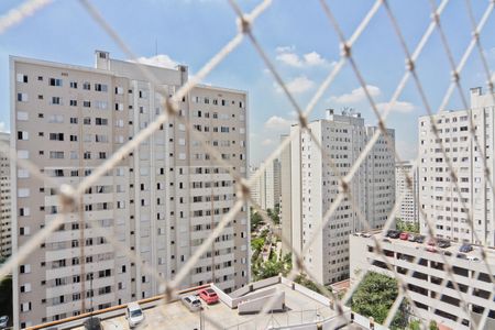 Apartamento à venda com 43m², 2 quartos e 1 vaga Apartamento à venda com 43m², 2 quartos e 1 vagaVista