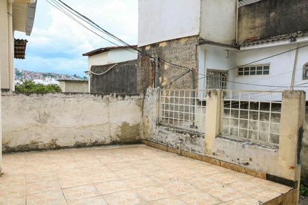 Casa de condomínio para alugar com 80m², 3 quartos e sem vaga Casa de condomínio para alugar com 80m², 3 quartos e sem vagaFrente da Casa
