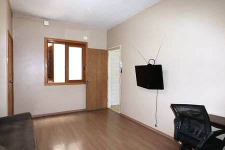 Apartamento para alugar com 2 quartos, 70m² em Santa Cecília, Porto Alegre