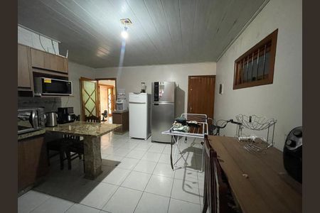 Casa à venda com 135m², 3 quartos e 1 vaga