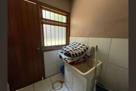 Casa à venda com 135m², 3 quartos e 1 vaga