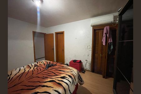 Casa à venda com 135m², 3 quartos e 1 vaga