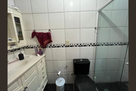 Casa à venda com 135m², 3 quartos e 1 vaga