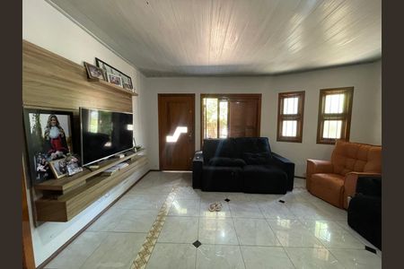 Casa à venda com 135m², 3 quartos e 1 vaga