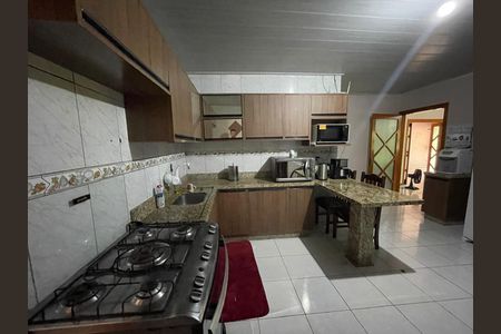 Casa à venda com 135m², 3 quartos e 1 vaga