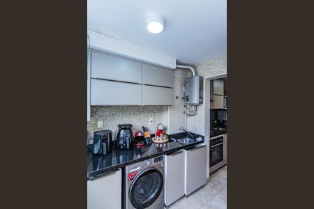 Apartamento à venda com 64m², 3 quartos e 1 vaga Apartamento à venda com 64m², 3 quartos e 1 vagaCozinha e Área de Serviço