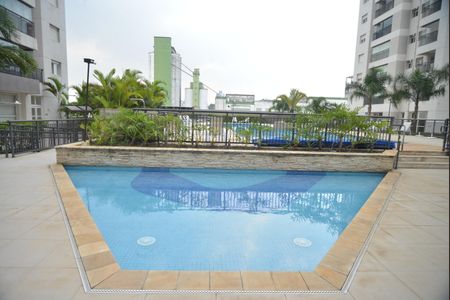 Apartamento para alugar com 70m², 2 quartos e 1 vagaÁrea comum - Piscina