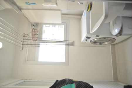 Apartamento para alugar com 70m², 2 quartos e 1 vagaÁrea de Serviço