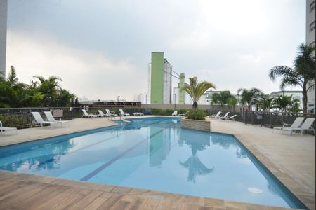 Apartamento para alugar com 70m², 2 quartos e 1 vagaÁrea comum - Piscina