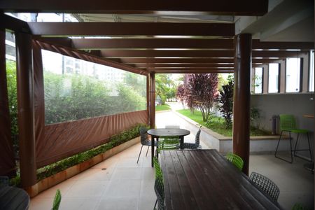 Apartamento para alugar com 70m², 2 quartos e 1 vagaÁrea comum - Churrasqueira