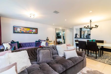 Apartamento à venda com 120m², 3 quartos e 2 vagas Apartamento à venda com 120m², 3 quartos e 2 vagasSala de Estar
