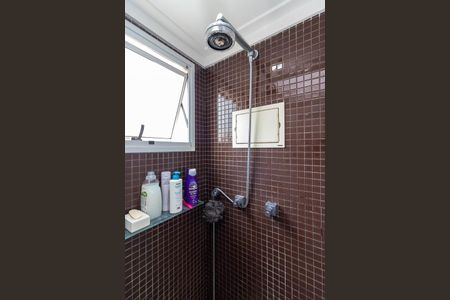 Apartamento à venda com 120m², 3 quartos e 2 vagas Apartamento à venda com 120m², 3 quartos e 2 vagasBanheiro da Suíte
