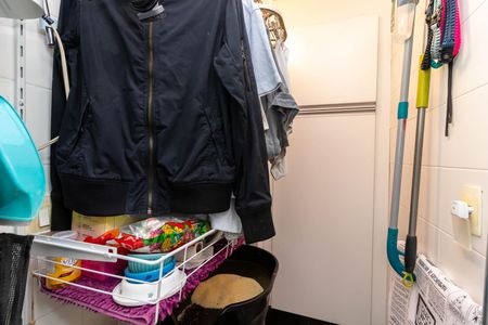 Apartamento à venda com 120m², 3 quartos e 2 vagas Apartamento à venda com 120m², 3 quartos e 2 vagasBanheiro de Serviço