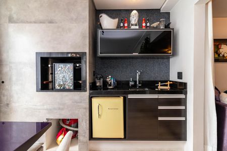 Apartamento à venda com 120m², 3 quartos e 2 vagas Apartamento à venda com 120m², 3 quartos e 2 vagasVaranda Gourmet