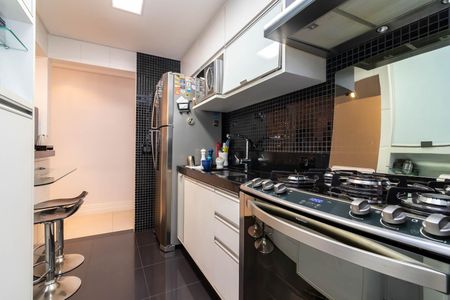 Apartamento à venda com 120m², 3 quartos e 2 vagas Apartamento à venda com 120m², 3 quartos e 2 vagasCozinha