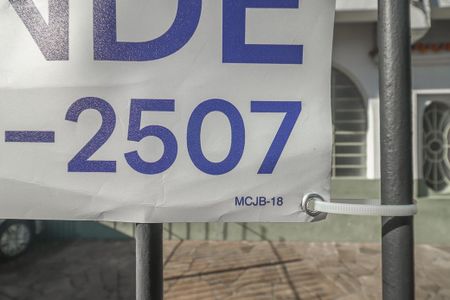 Apartamento à venda com 72m², 2 quartos e 1 vagaFachada