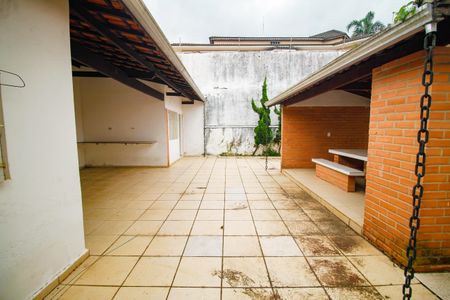 Casa para alugar com 384m², 3 quartos e 6 vagas