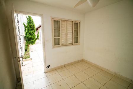 Casa para alugar com 384m², 3 quartos e 6 vagas