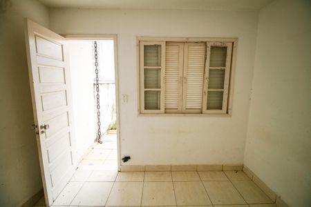 Casa para alugar com 384m², 3 quartos e 6 vagas