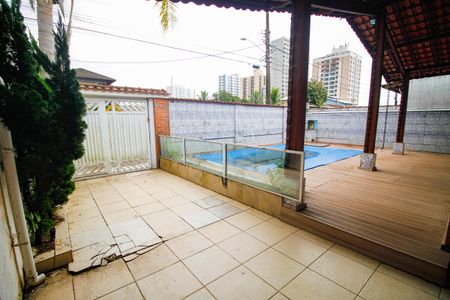 Casa para alugar com 384m², 3 quartos e 6 vagas