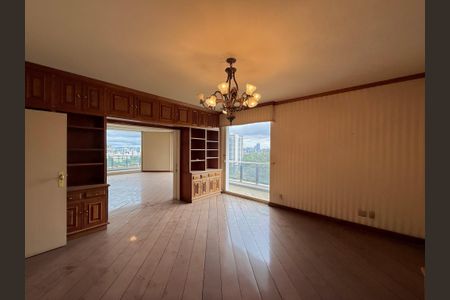 Apartamento à venda com 541m², 4 quartos e 4 vagasSala 