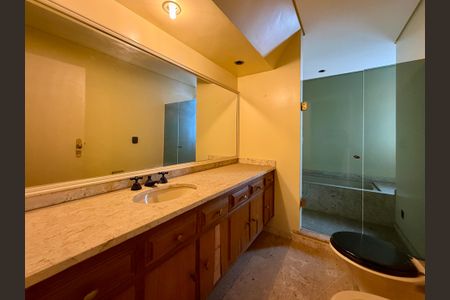 Apartamento à venda com 541m², 4 quartos e 4 vagasBanheiro 2 Suíte 2