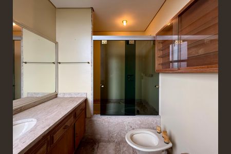 Apartamento à venda com 541m², 4 quartos e 4 vagasBanheiro 1 Suíte 2