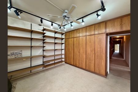 Apartamento à venda com 541m², 4 quartos e 4 vagasSuíte 1