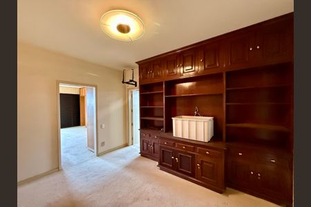 Apartamento à venda com 541m², 4 quartos e 4 vagasSala Íntima 