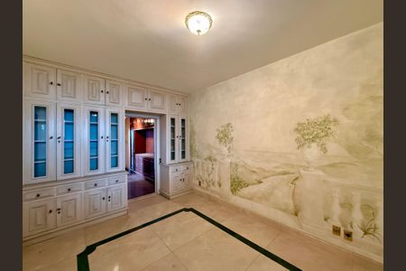 Apartamento à venda com 541m², 4 quartos e 4 vagasCopa