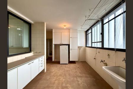 Apartamento à venda com 541m², 4 quartos e 4 vagasÁrea de Serviço