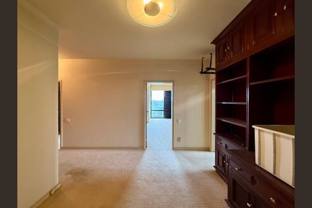 Apartamento à venda com 541m², 4 quartos e 4 vagasSala Íntima 