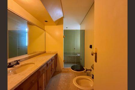 Apartamento à venda com 541m², 4 quartos e 4 vagasBanheiro 2 Suíte 2