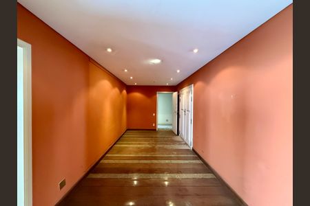 Apartamento à venda com 541m², 4 quartos e 4 vagasEntrada Apartamento 