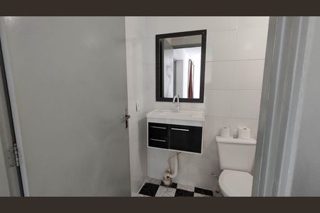 Apartamento para alugar com 45m², 2 quartos e sem vaga Apartamento para alugar com 45m², 2 quartos e sem vagaBanheiro