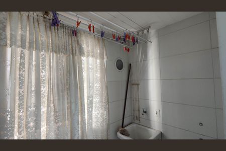 Apartamento para alugar com 45m², 2 quartos e sem vaga Apartamento para alugar com 45m², 2 quartos e sem vagaCozinha e Área de Serviço