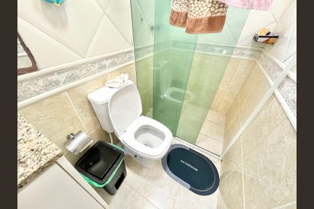 Casa de condomínio para alugar com 200m², 3 quartos e 2 vagasBanheiro da Suíte