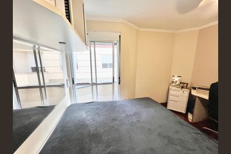 Casa de condomínio para alugar com 200m², 3 quartos e 2 vagasQuarto 3 - Suíte