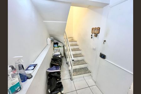 Casa de condomínio para alugar com 200m², 3 quartos e 2 vagasEntrada da Garagem