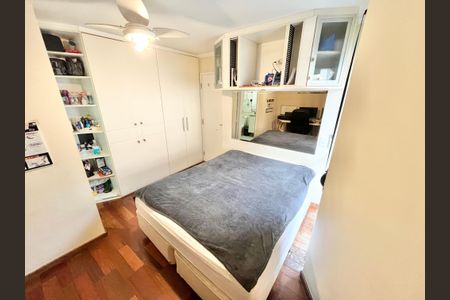 Casa de condomínio para alugar com 200m², 3 quartos e 2 vagasQuarto 3 - Suíte