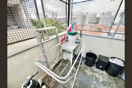 Casa de condomínio para alugar com 200m², 3 quartos e 2 vagasLavanderia