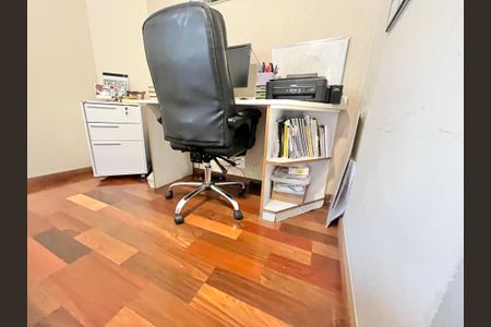 Casa de condomínio para alugar com 200m², 3 quartos e 2 vagasQuarto 3 - Suíte